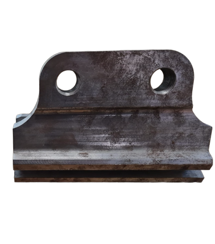 DİK MİLLİ 135-136 ELMAS 